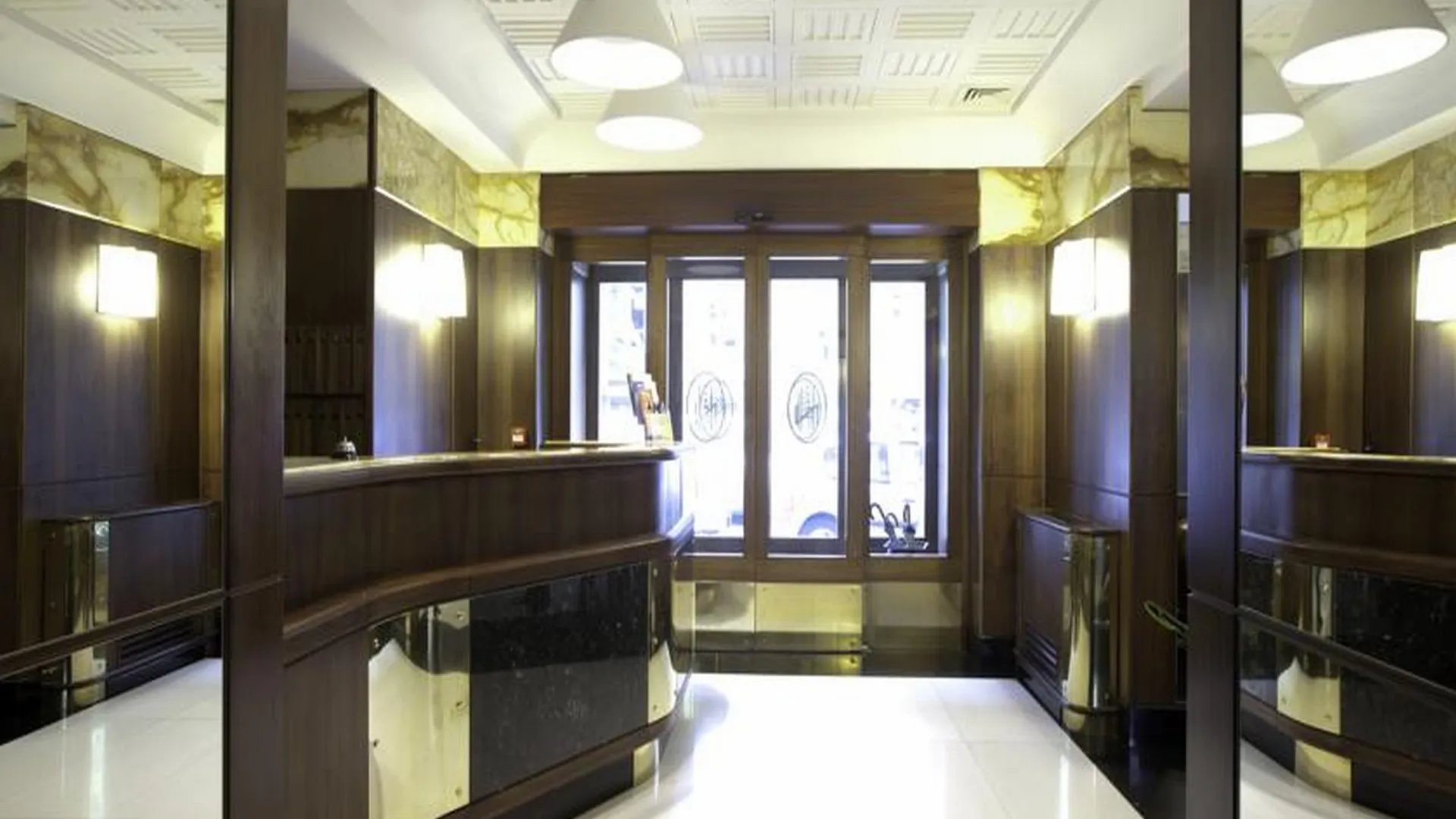 Hotel Neapol