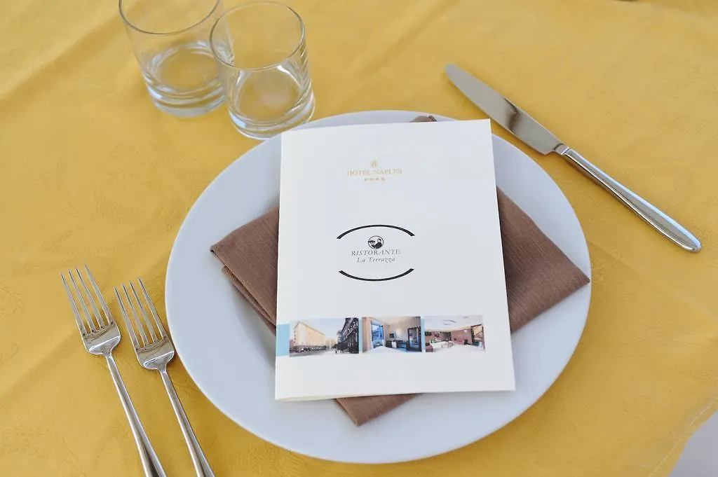 Hotel Neapol 4*,  Włochy